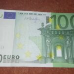 📜💰 ¡Descubre la historia del billete 100 euros antiguo! ¿Qué debes saber sobre esta reliquia?
