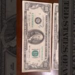 💰 Descubre la historia del billete de 100 dólares de 1977 y su valor actual 💸